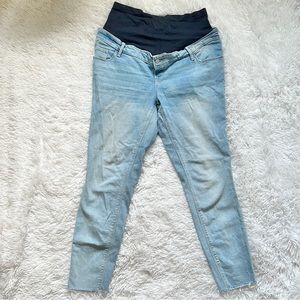 Maternity Premium Full Panel Rockstar Super Skinny Cut-Off Jeans